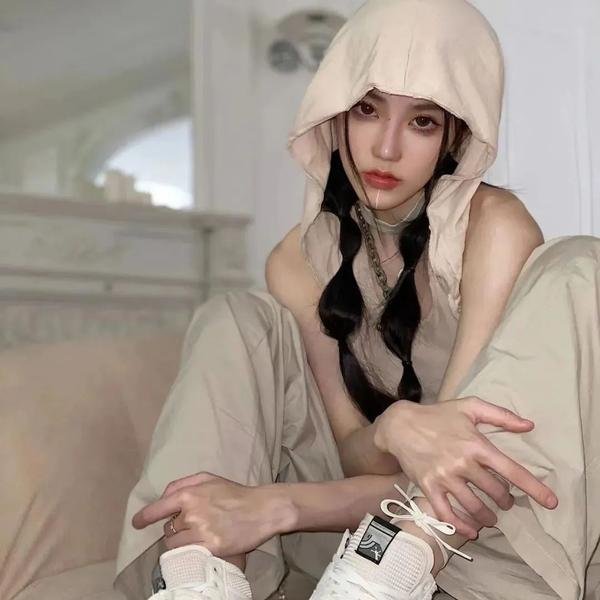毕竟是巫女